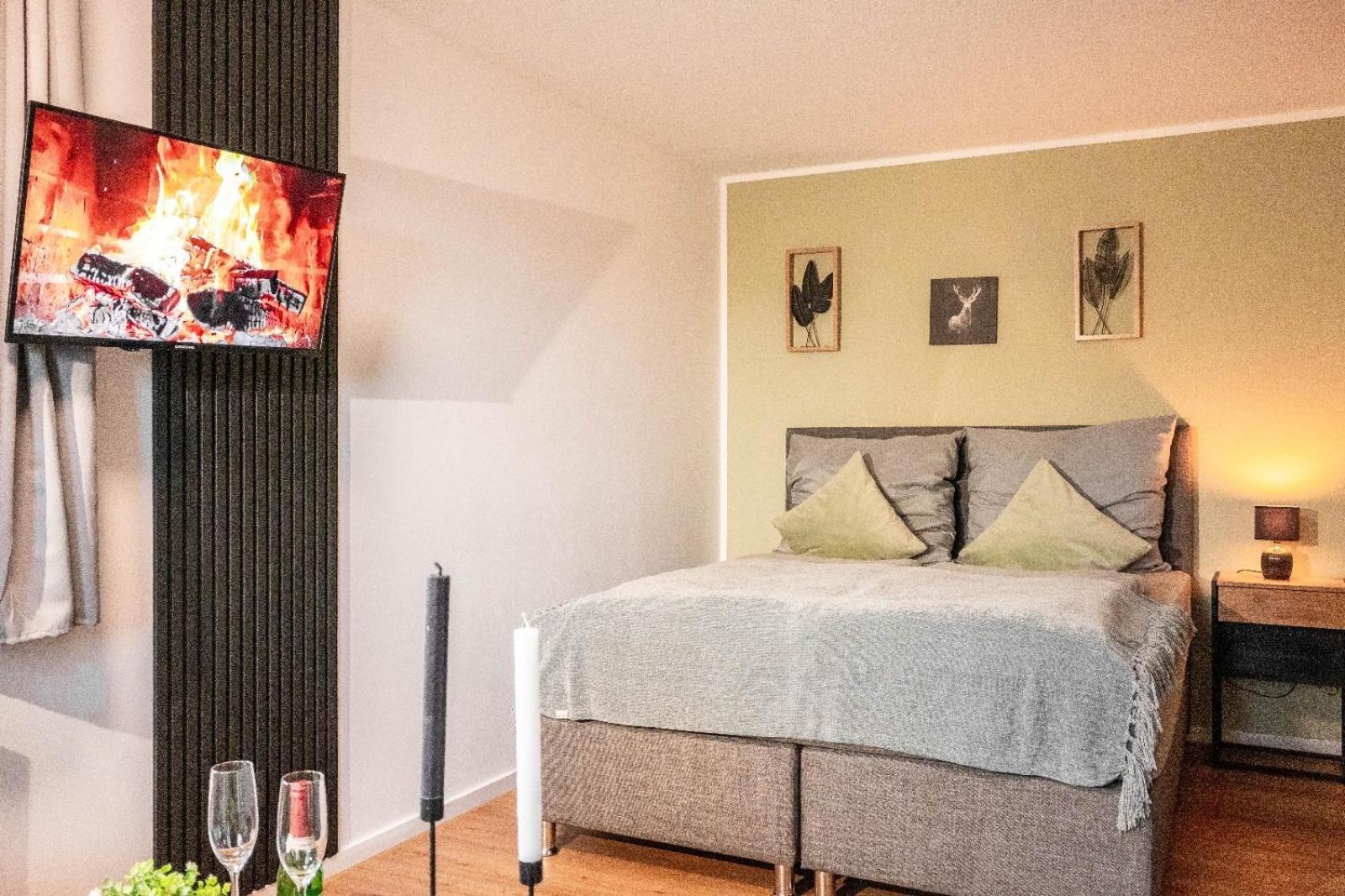 Apartment Ostersiek- Privater Eingang Mit Eigener Terrasse Bad Salzuflen Eksteriør bilde